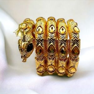 EYE CANDY LA SNAKE YOUR ARM CRYSTAL EMBELLISHED CUFF BRACELET NEW WITH TAGS